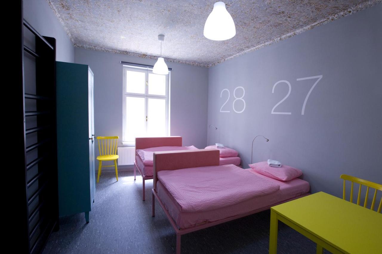Hostel U Zlateho Kohouta Кромержиж Экстерьер фото