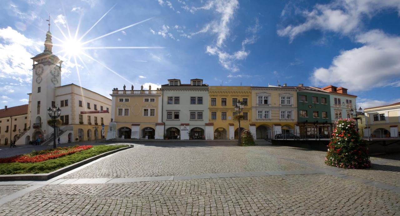 Hostel U Zlateho Kohouta Кромержиж Экстерьер фото